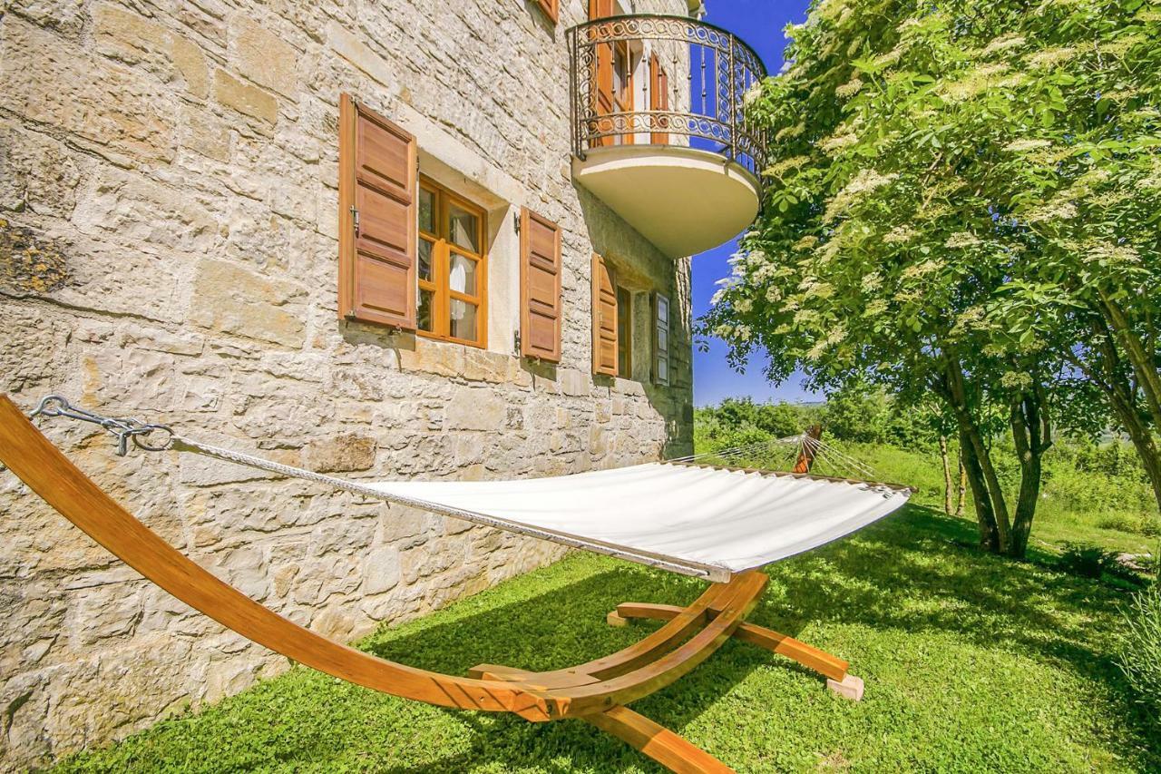 Villa Angela E Giovanni Vižinada Eksteriør billede